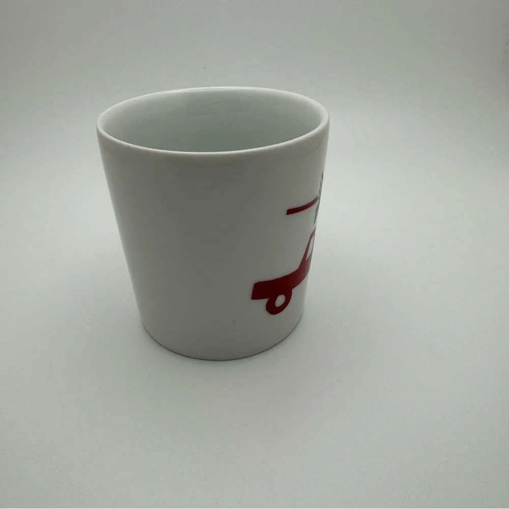 Crate & Barrel Julia Rothman Yule Tree Child’s Hot Cocoa Mug 8 oz White Red